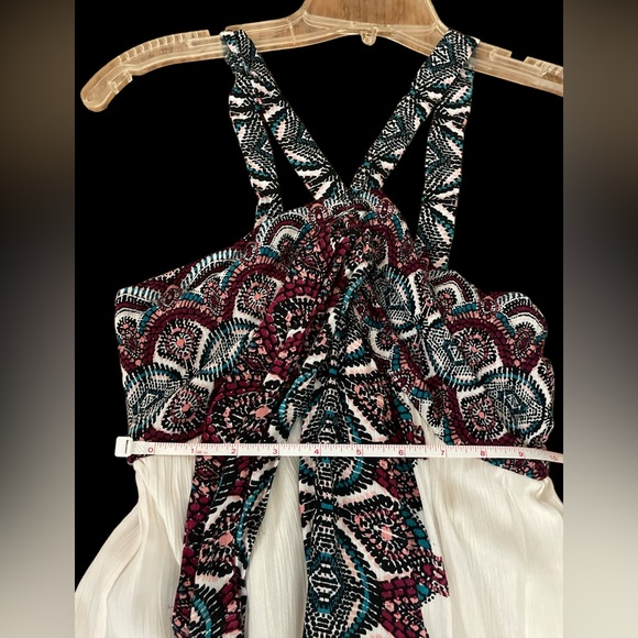 Xhiliration tie top flowing printed cream maxi dress NWT small - Picture 7 of 7